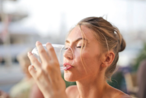 drink water